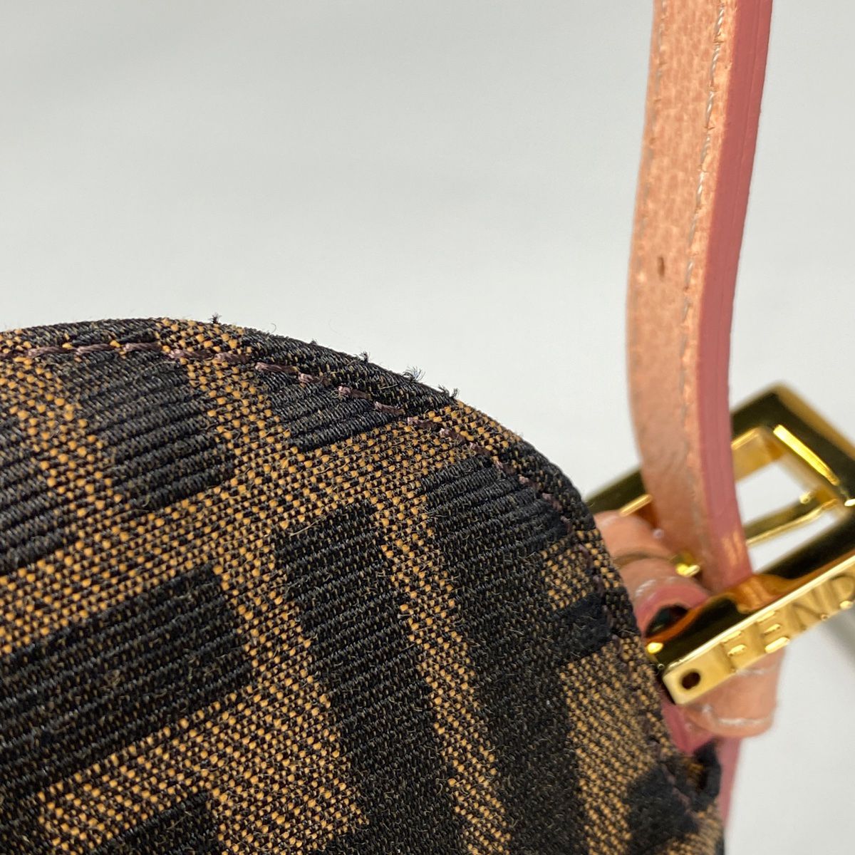 フェンディ FENDI ズッカ柄 ハンドバッグ ワンショルダー