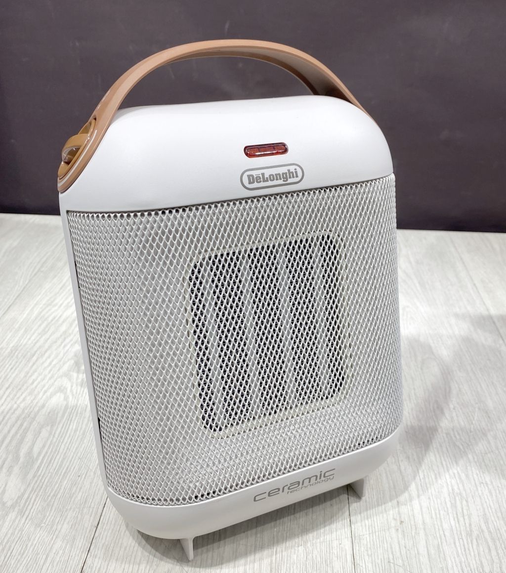 2台セット デロンギ 電気セラミックファンヒーター カプスーラ HFX30C11-IW