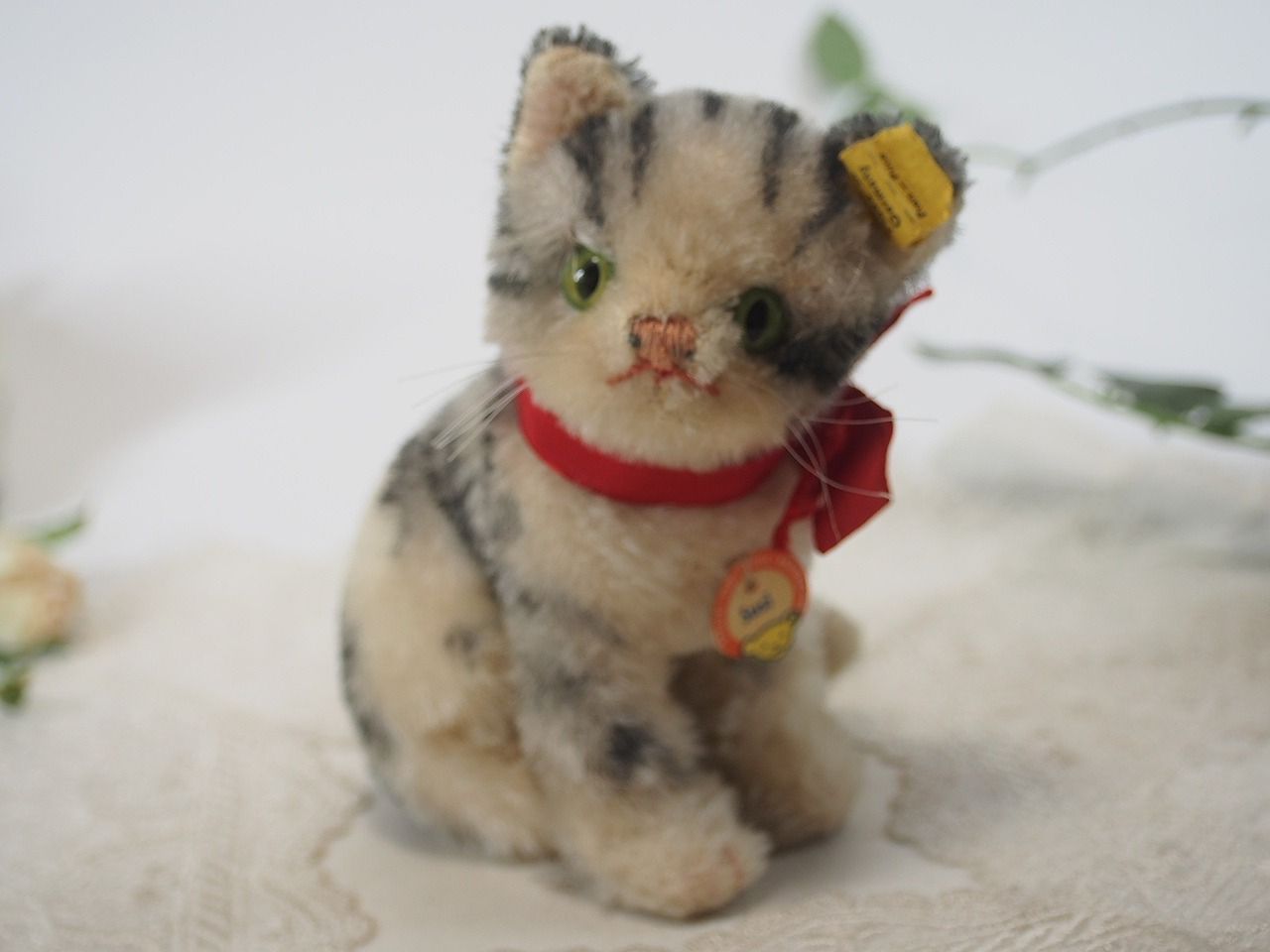 シュタイフ susi ネコ スージー ぬいぐるみ シュタイフ 猫の“スージー” ｜ D+EMARKET Online