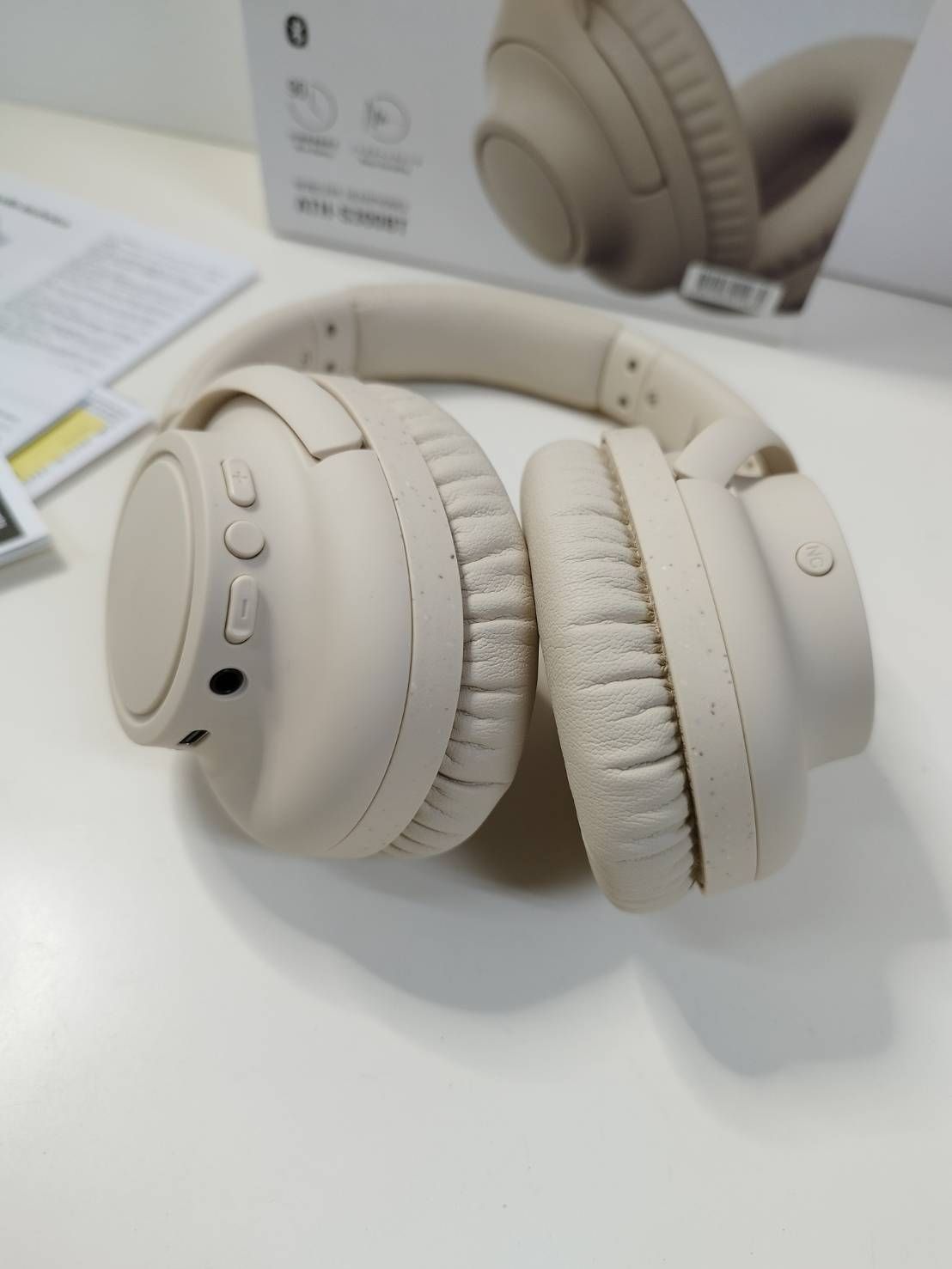 オーディオ機器 【美品】audio-technica ワイヤレスヘッドホン ATH-S300BT