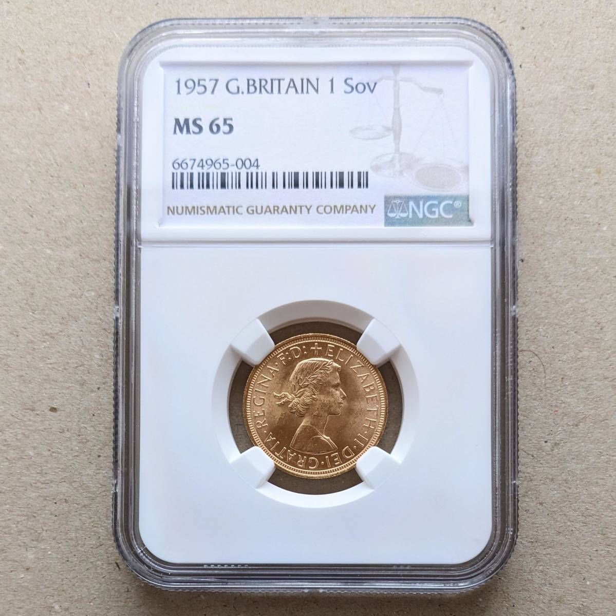 ソブリン金貨 ヤングヤング 1957年 (初年号) NGC MS65 エリザベス2世