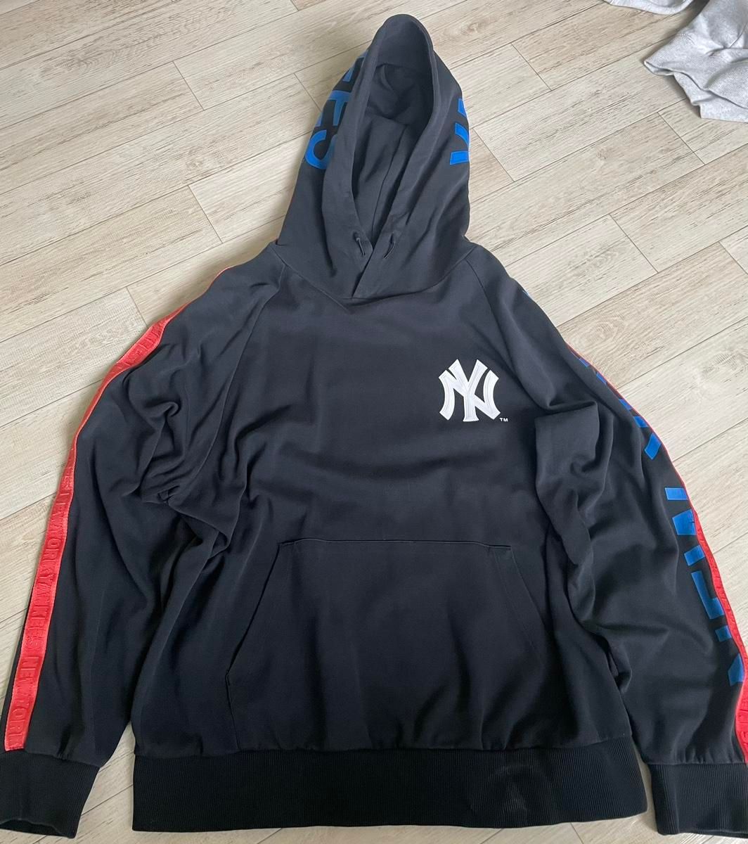 【雷市場（ポンジャン）商品韓国直送】MLB フード付きTシャツ XL