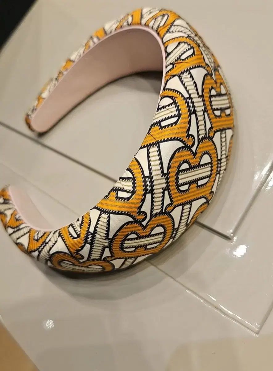 Burberry Kids(バーバリーキッズ) ヘアバンド 公式 カチューシャ