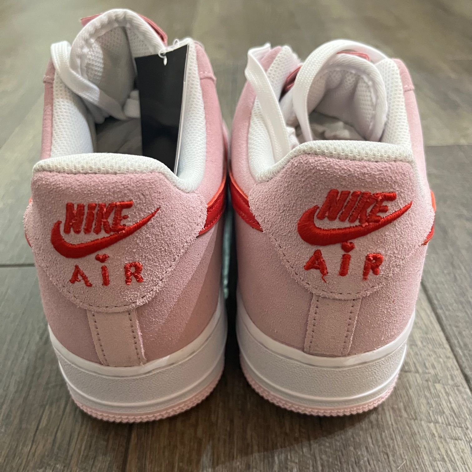 国内正規 新品 NIKE AIR FORCE 1 07 QS VALENTINES DAY TULIP PINK 