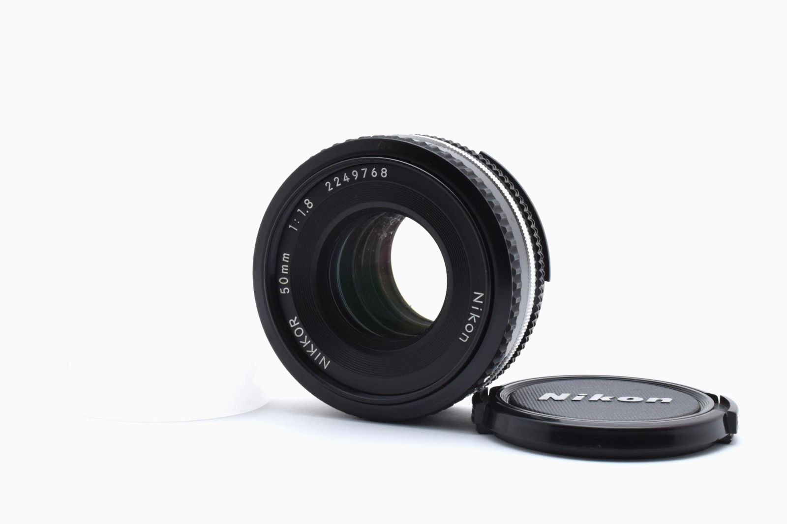 ニコン ニコン NIKKOR 50mm F1.8 Ai-S パンケーキレンズ 現状品 Nikon Ai-s