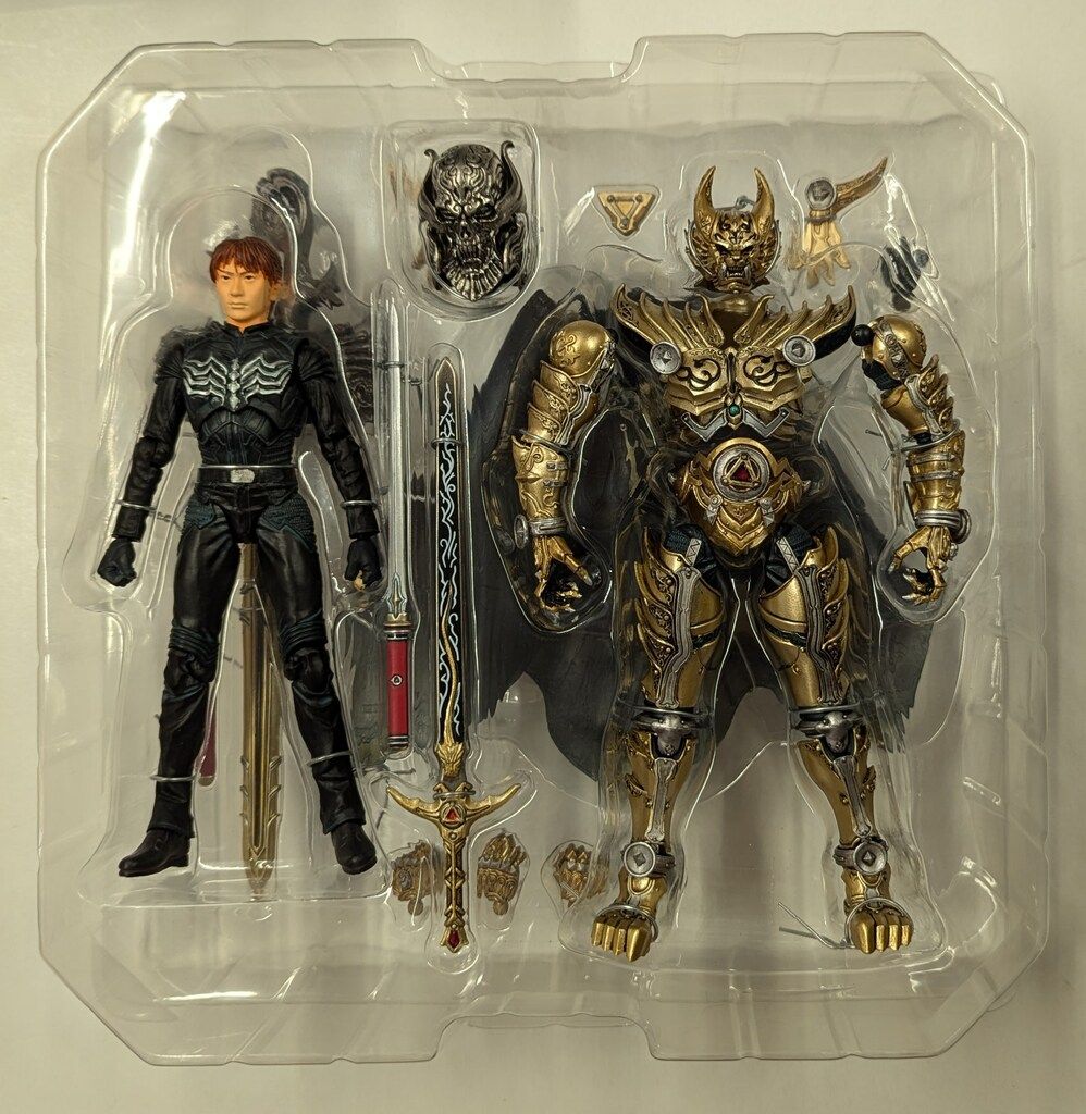 バンダイ イクイップ&プロップ 牙狼〈GARO〉 ガロ&魔導輪ザルバ 1