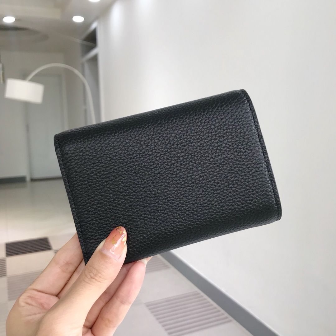 新品】トリーバーチ TORY BURCH 三つ折り財布 レザー 55340 - 小物