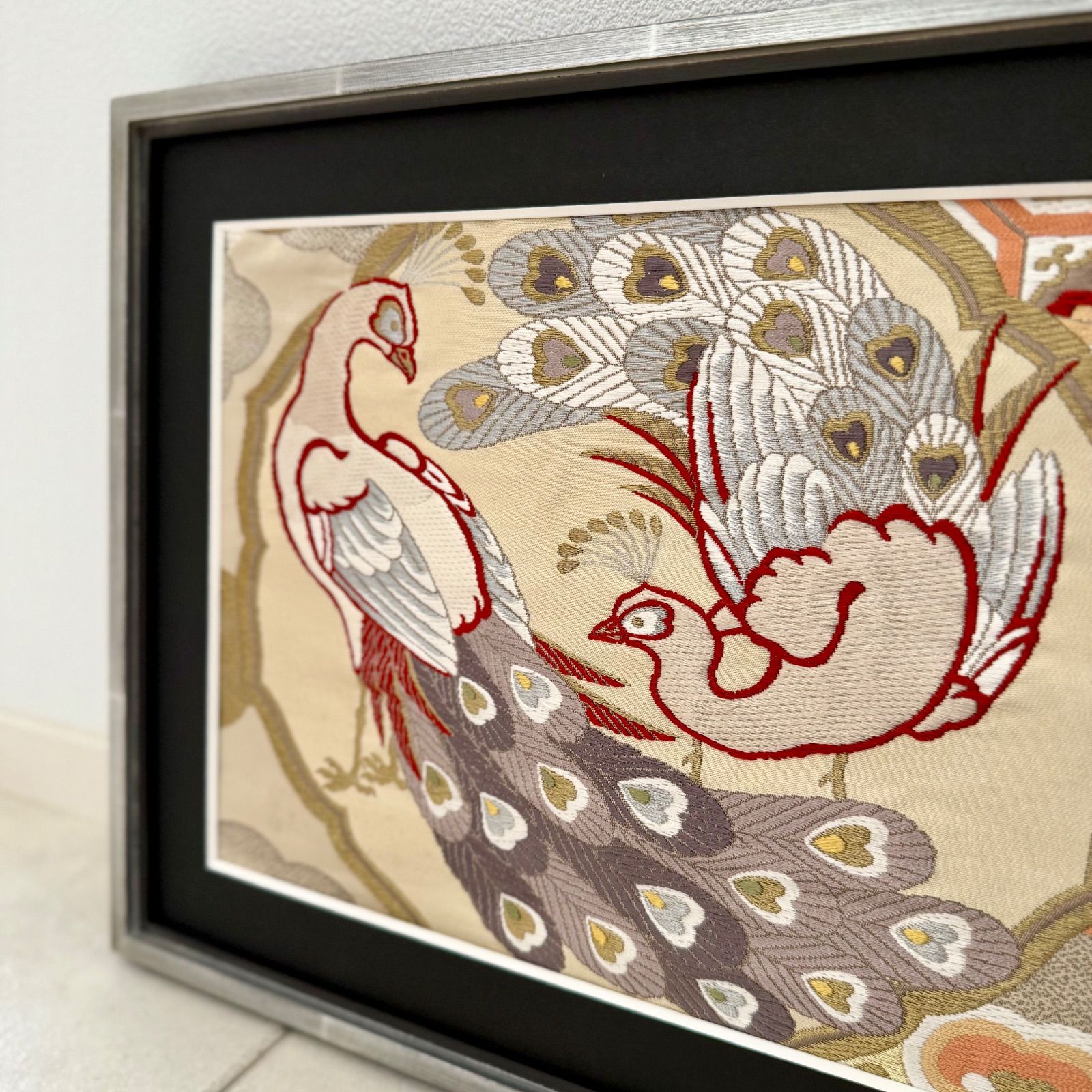 京都帯屋さん フレーム入りシルク織物アート 孔雀