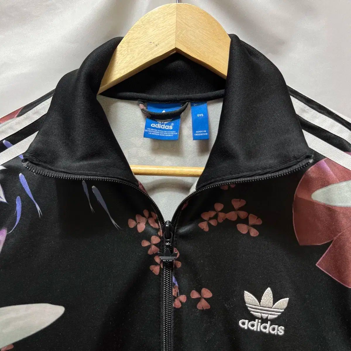 Amazon | adidas Originals フラワーファイヤーバード トラック