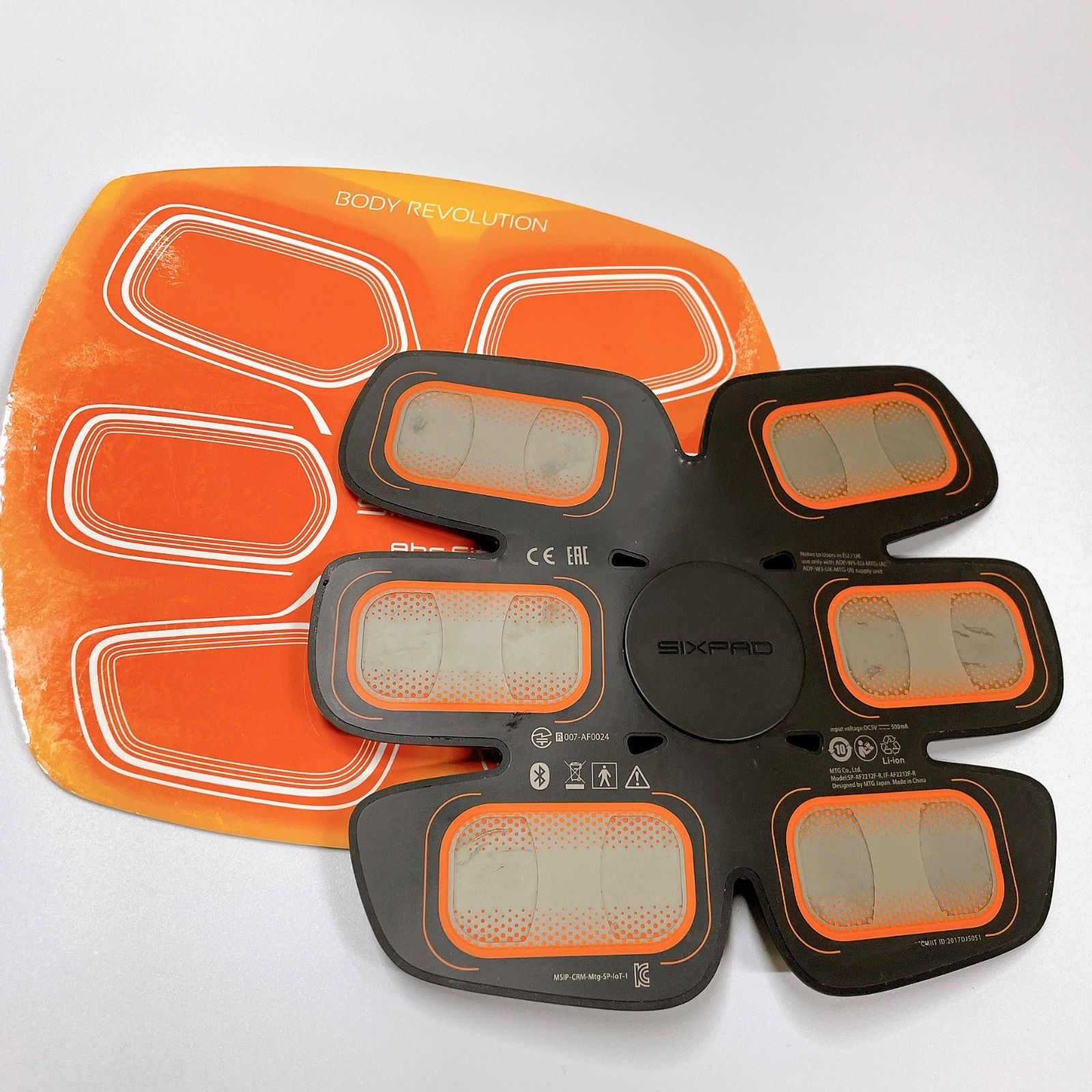 シックスパッド