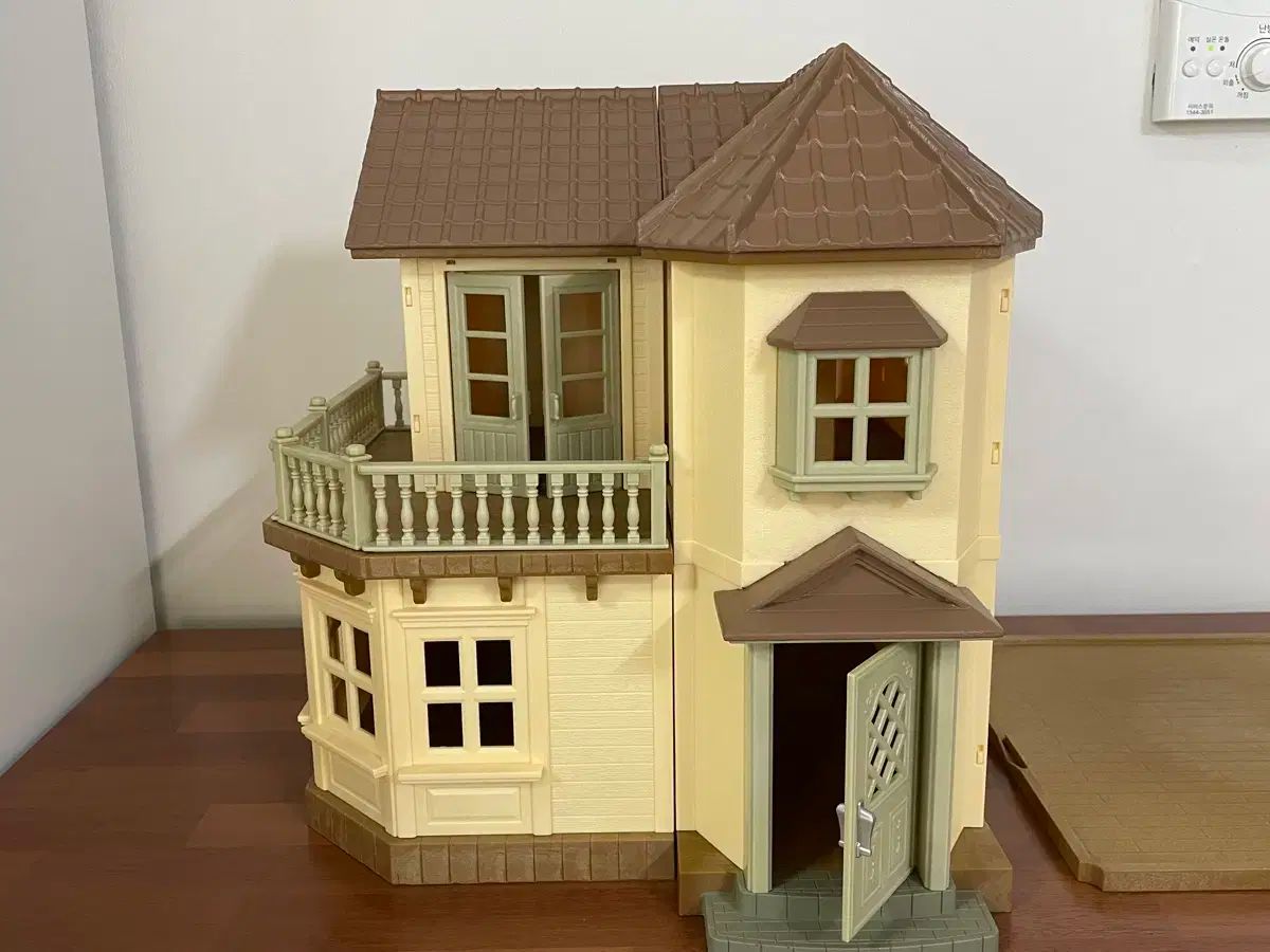 BPCS-1800L1 | 充電式ポールチェンソー | 家庭向け商品 | 京セラ インダストリアルツールズ株式会社 LIFKOME 高精高速切断対応ベンチソー用スピンドルアセンブリ 多機能木工旋盤プーリー付き 台鋸主軸座 木材加工切断研磨用工具