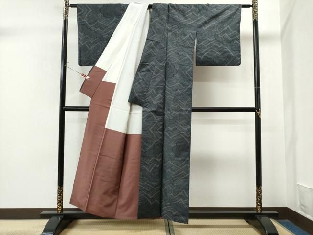 専用 9638.9327.9239.9230 四点セット●高級 正絹 平和屋着物○本場大島紬 7マルキ 色紙重ね文 正絹 逸品