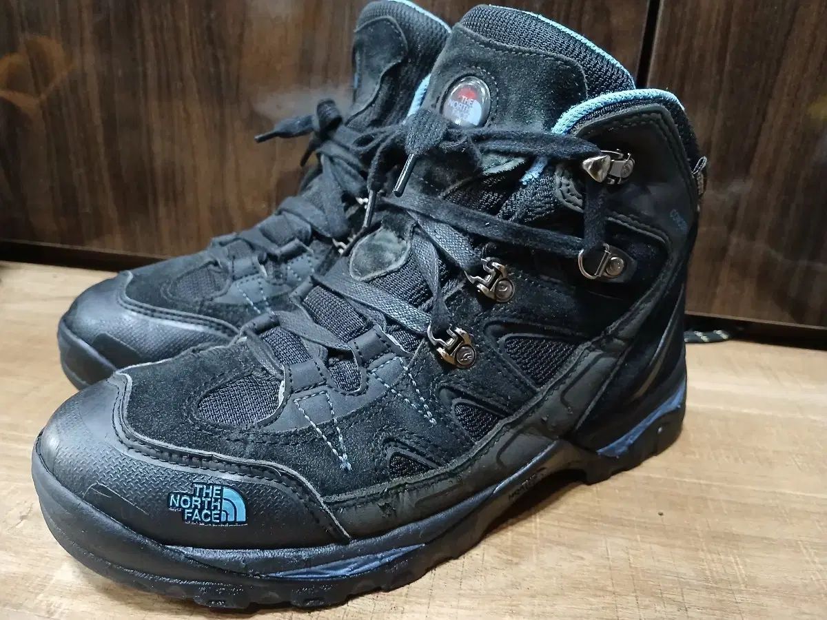 THE NORTH FACE ザノースフェイス 水 証明 260mm 登山靴