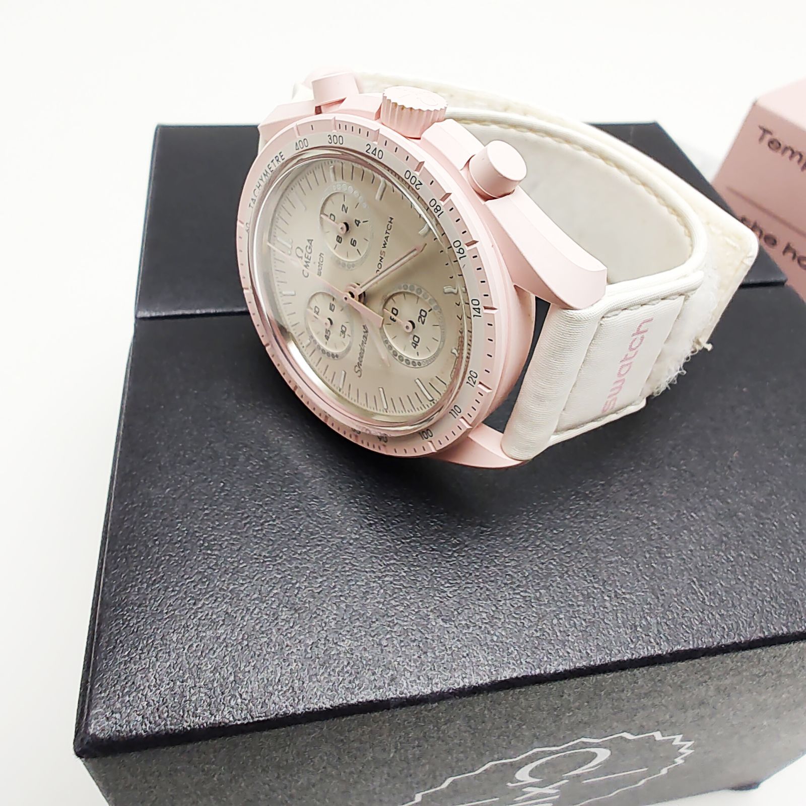 オメガ×スウォッチ Bioceramic MoonSwatchコレクション 新作