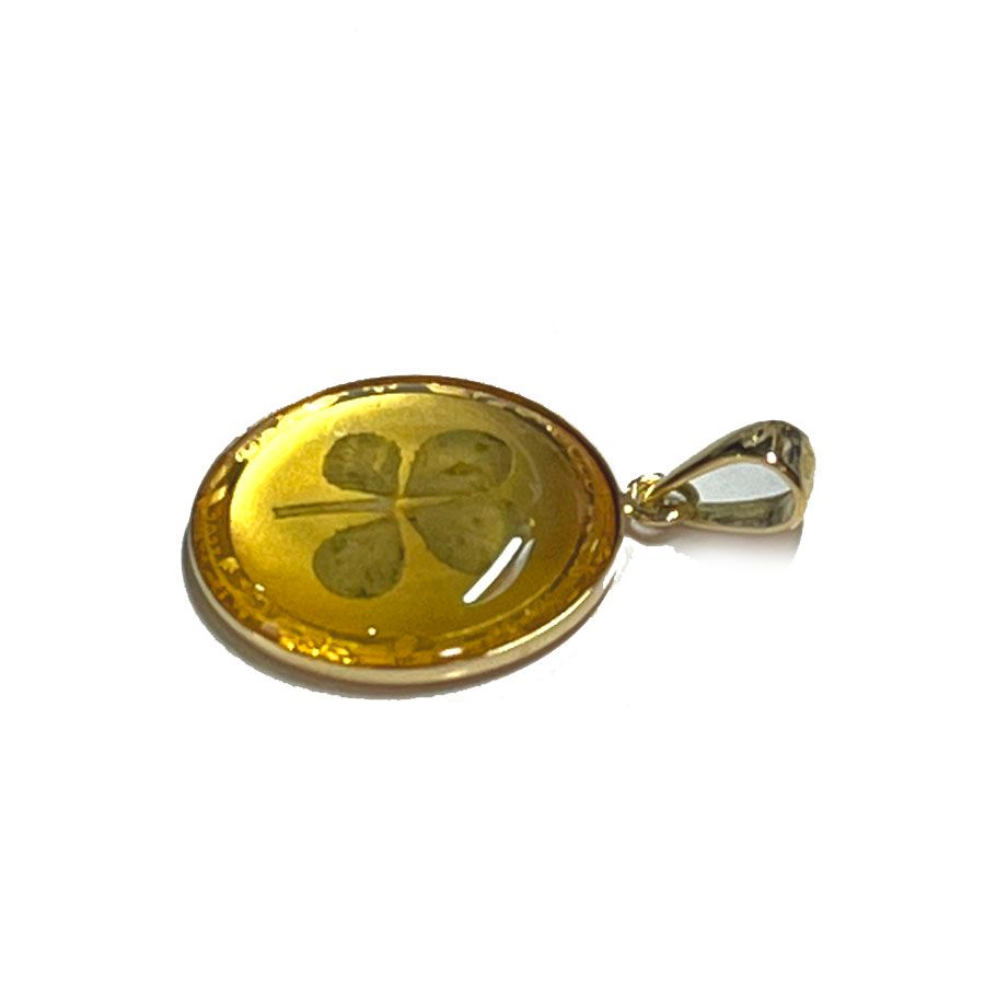 K24 純金コイン 枠付き クローバー ペンダントTOP 1ｇ 幸運のアイテム四葉のクローバー付金貨 - メルカリ