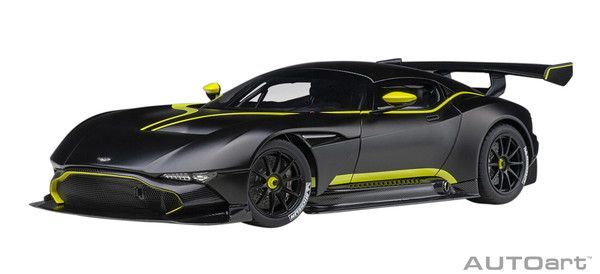 AUTOart 1|18 アストンマーチン ヴァルカン マット ブラック|ライムグリーン ストライプ 完成品ミニカー 70262 佐川急便