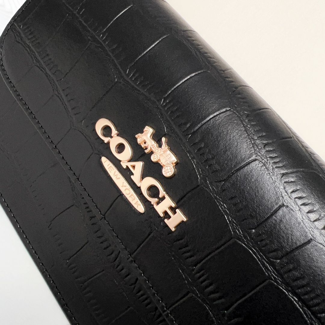 コーチ　COACH CN061 Brynnバッグ　ハンドバッグ　メッセンジャー　ショルダーバッグ　ブラック