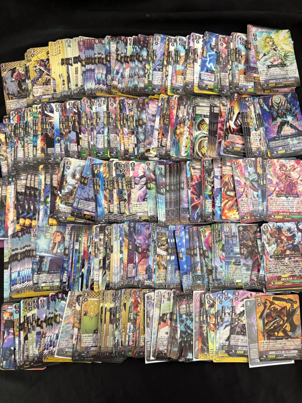 ヴァンガード 光り物 キラ 引退品 処分 約3000枚大量 WWW_OLIVIERBERNSTEIN_COM