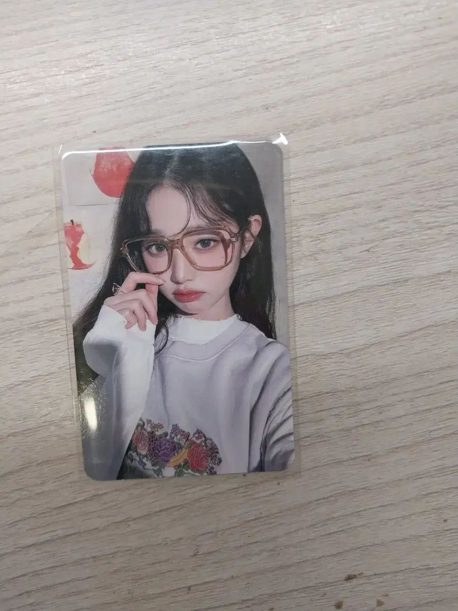 眼鏡 ウォニョン(WONYOUNG・チャンウォニョン) トレカ