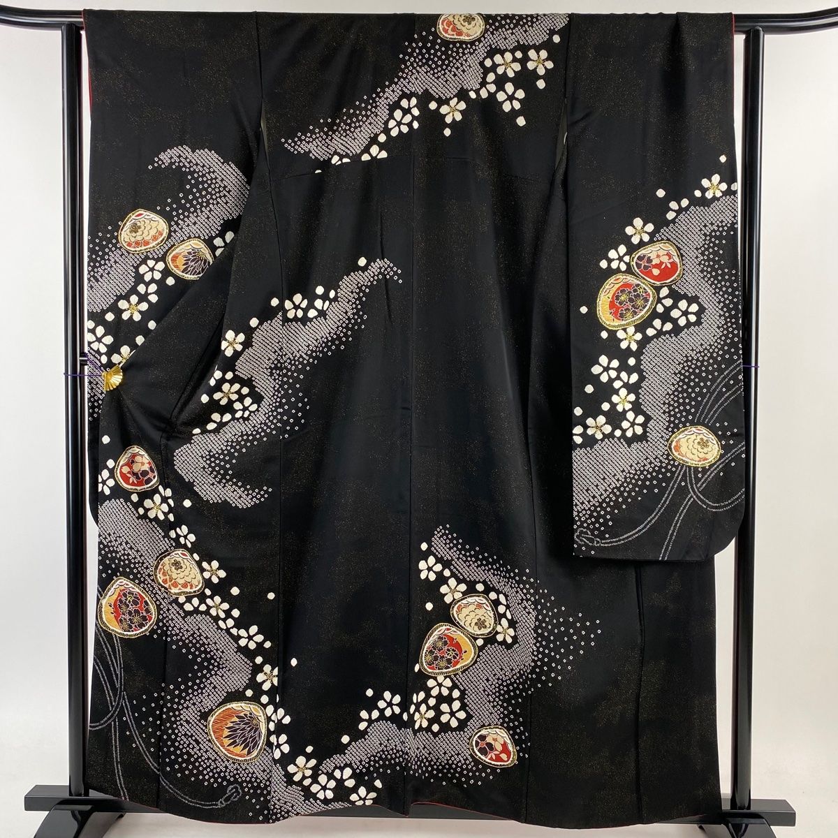 振袖 身丈160cm 裄丈63cm S 袷 貝合わせ 梅 金通し 絞り 黒 正絹 美品  