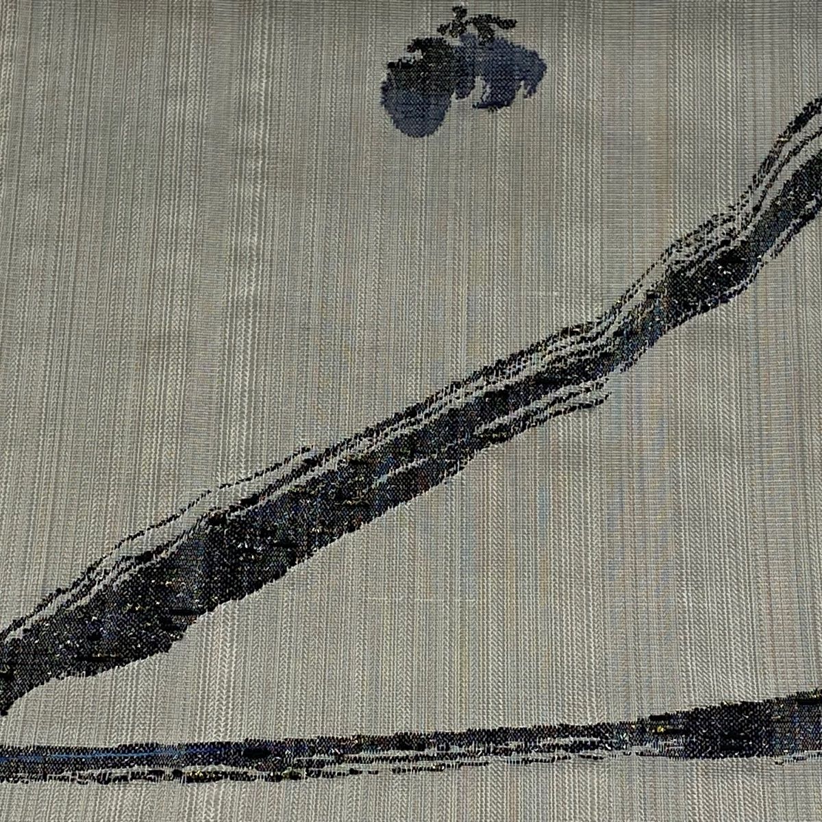 袋帯 秀品 幾何学模様 縞 金糸 箔 灰色 六通 正絹