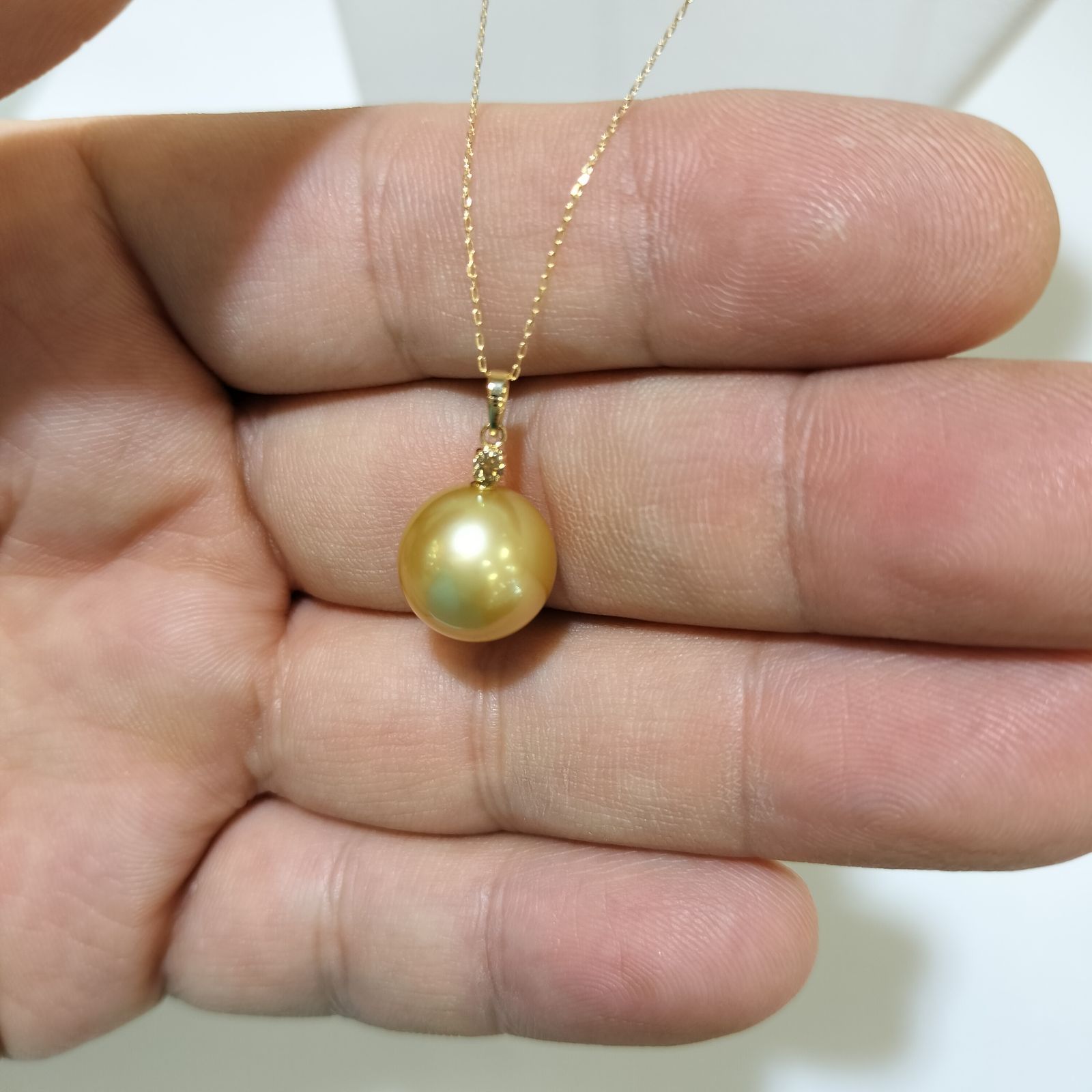 K18YG 白蝶真珠ナチュラルゴールデンパールペンダントネックレス