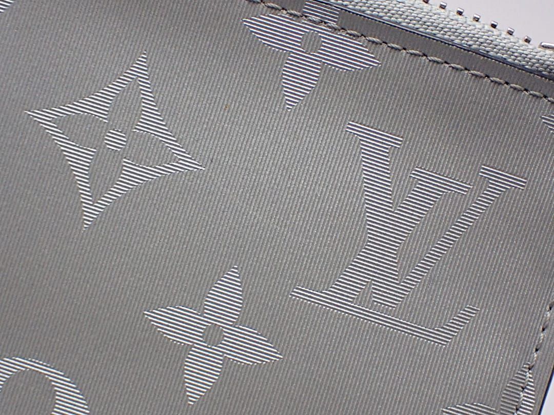 LOUIS VUITTON ルイ・ヴィトン モノグラム サテライト アルファポーチ