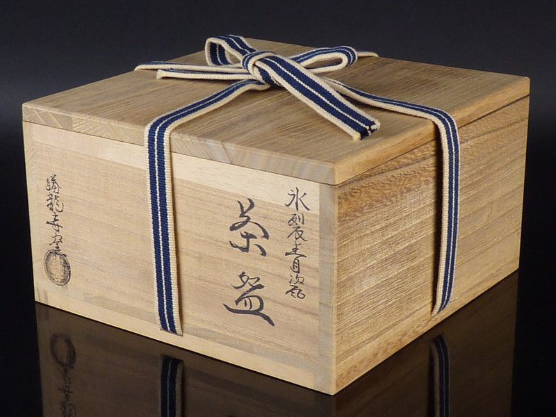 高さ 約6cm