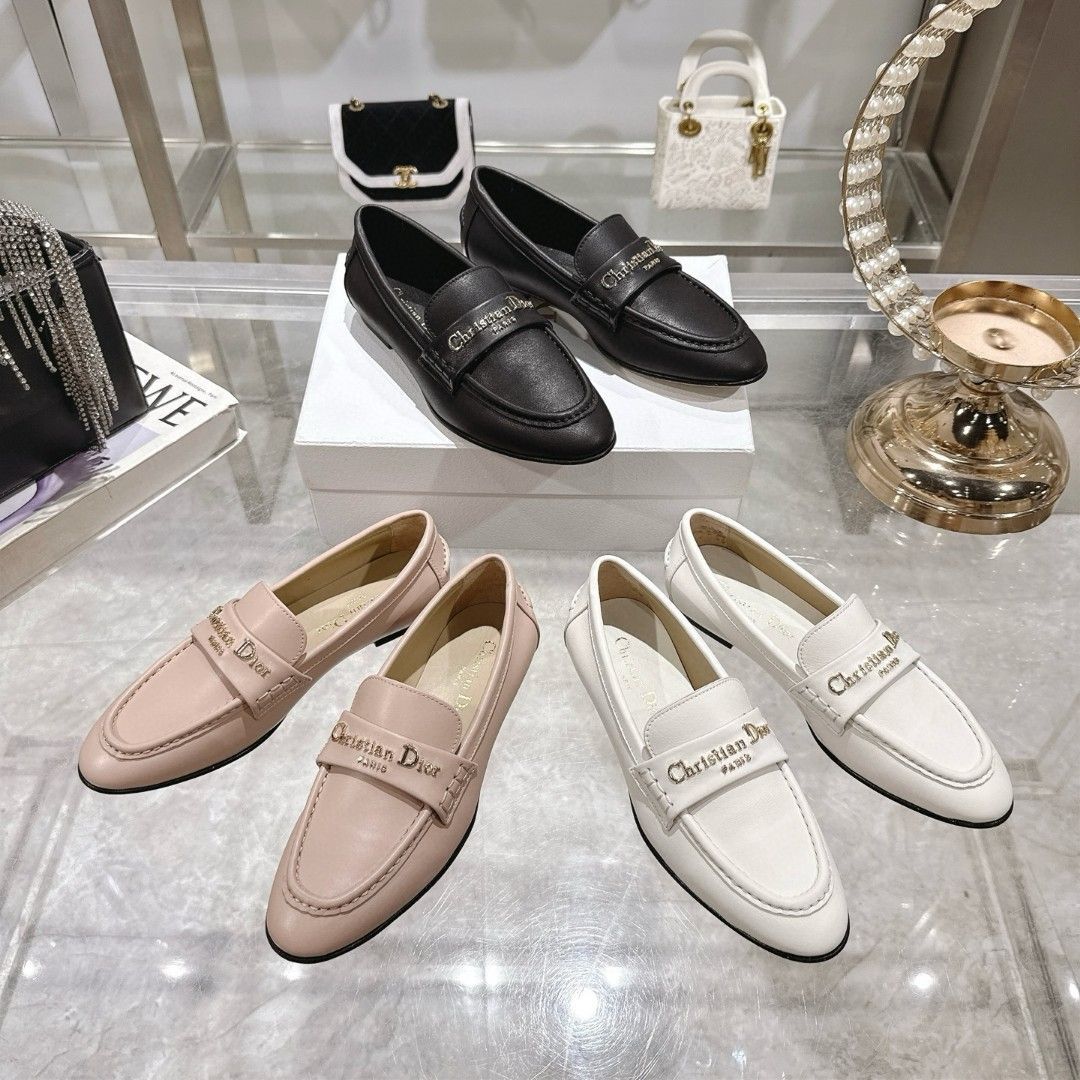 【海外限定カラー★】Dior Miss Dior Street ローファー 海外限定カラー☆】Dior Miss Dior Street ローファー