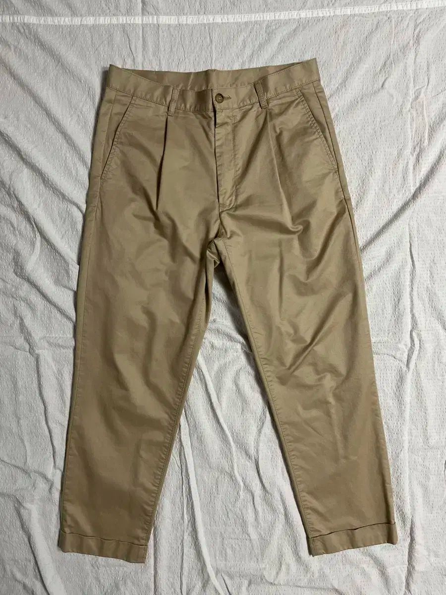 L ビームス プラス 1プリーツ チノ パンツ