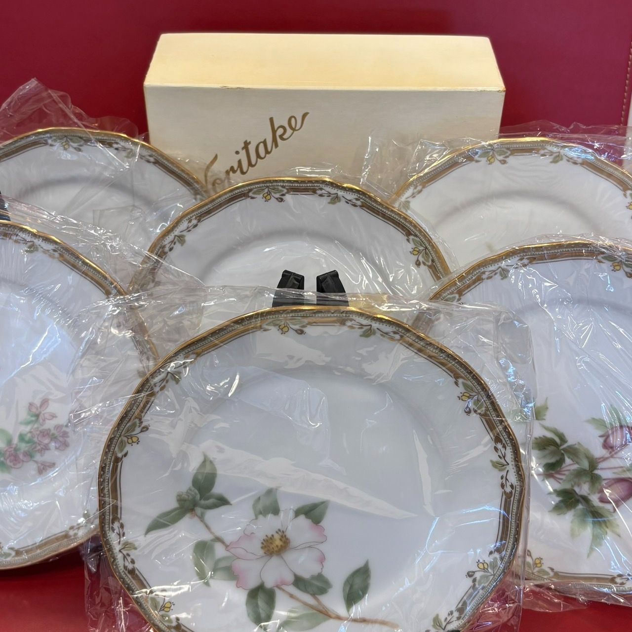 【廃盤品】【未使品】ノリタケ　ガラコンテッサ　プレート　ケーキ皿　6枚セット 箱入り未使用品】【完品】ノリタケ ガラコンテッサ ケーキ皿6枚セット