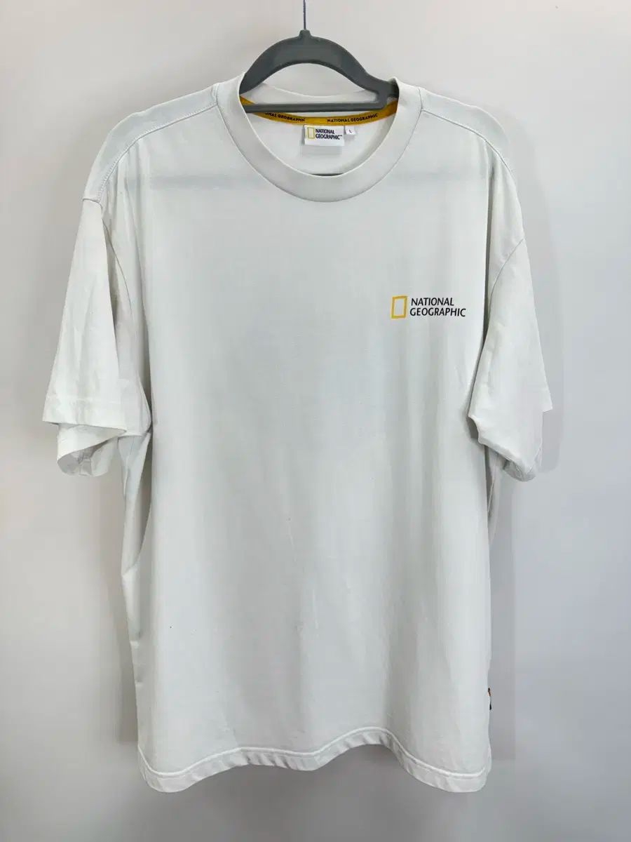 【NATIONAL GEOGRAPHIC】graphic半袖Tシャツ★送料・関税込 NATIONAL GEOGRAPHIC】graphic半袖Tシャツ☆送料・関税込