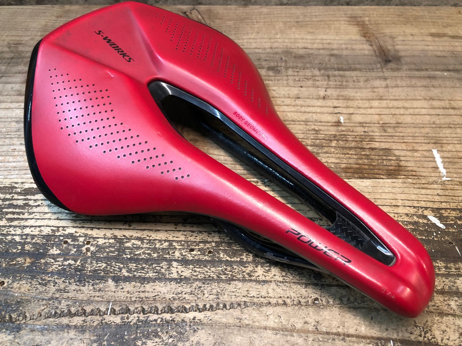 スペシャライズドパワーサドル155mm POWER EXPERT WITH MIRROR SADDLE