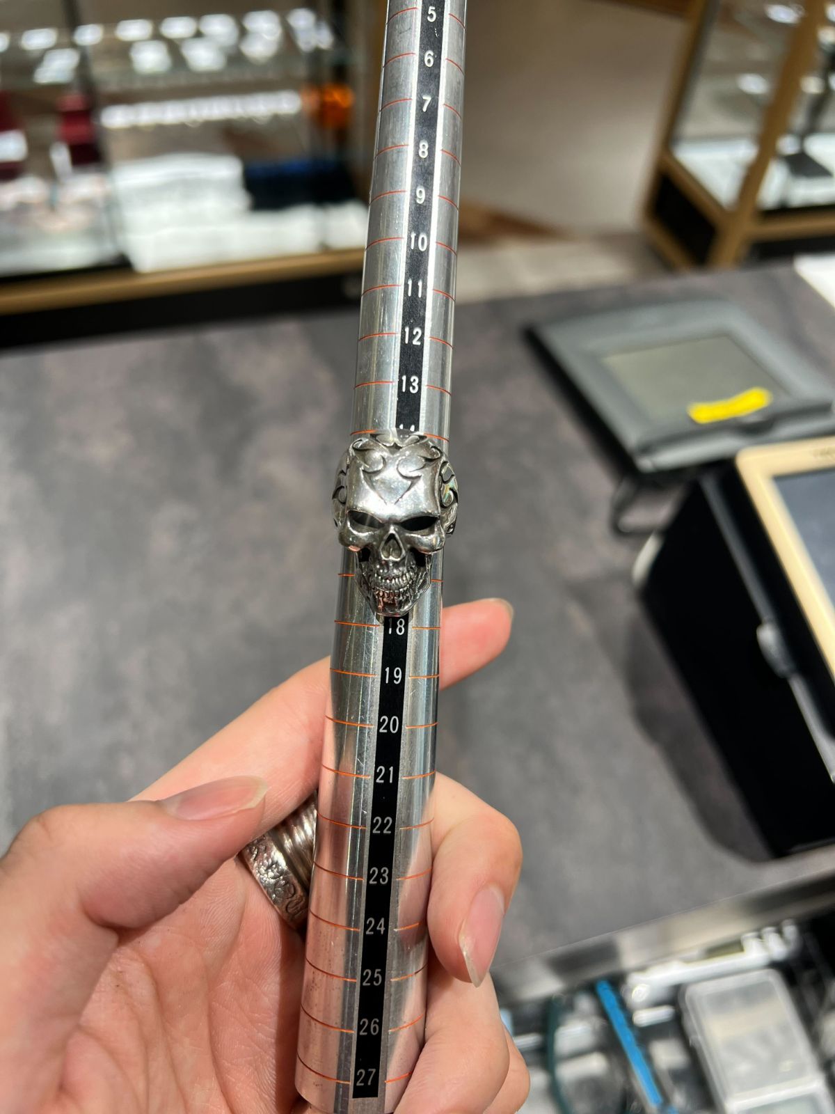 CRAZY PIG (クレイジーピッグ) TRIBAL SKULL RING トライバルスカル