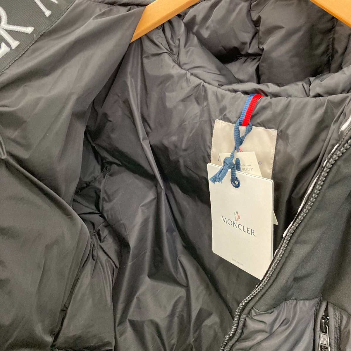 MONCLER モンクレール ダウンジャケット サイズ 4 RN116347 C-ZIND-21