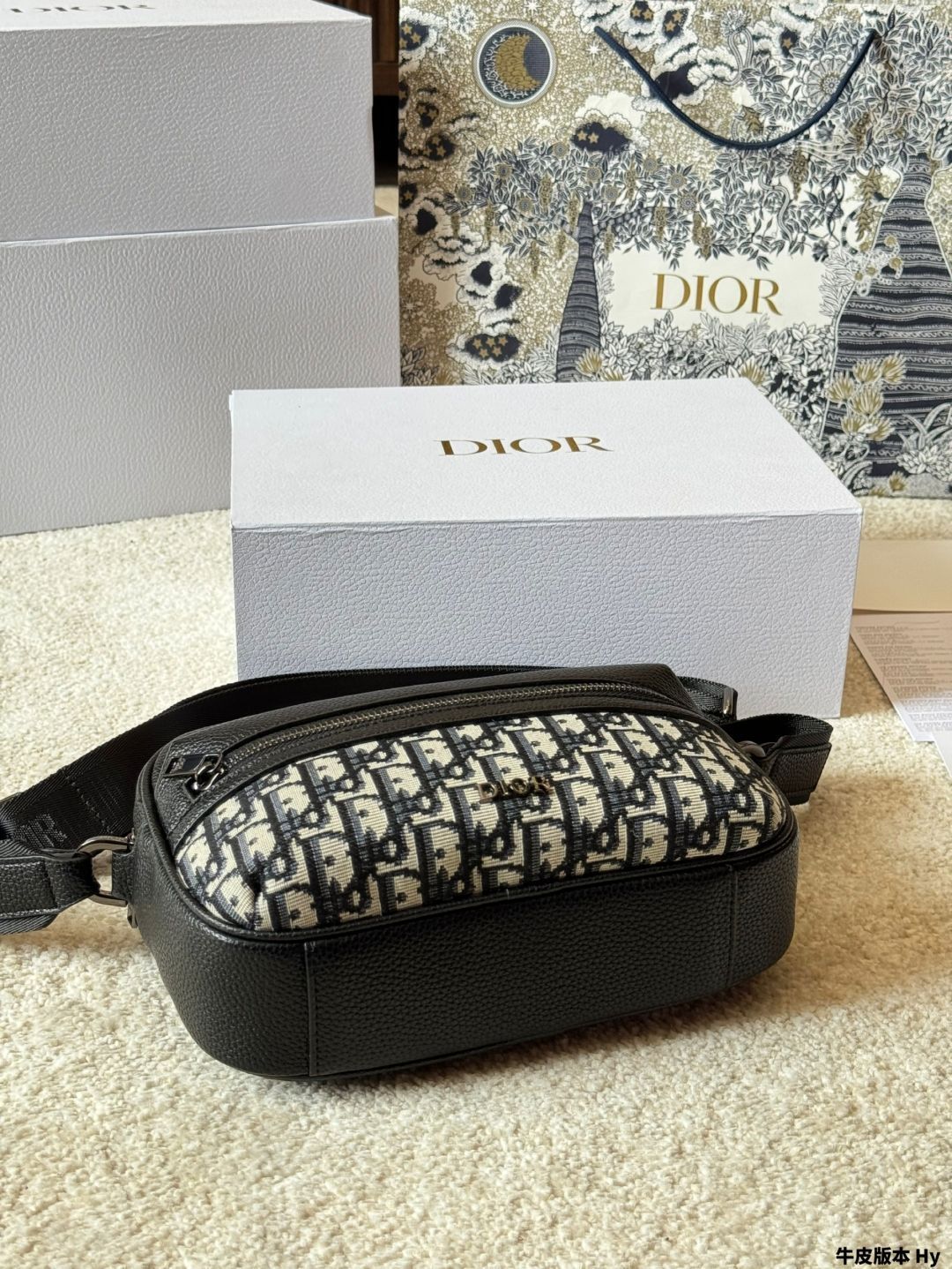 今日特価】Dior Men's Messenger Bag ディオール メンズ