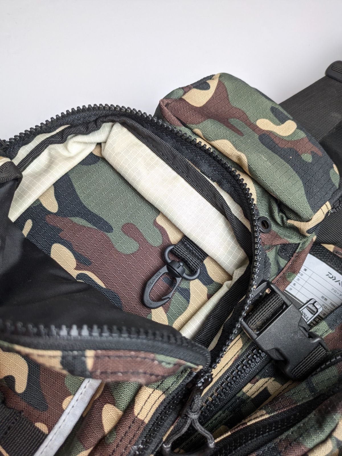 1 品 ダイワ フローティングジャケット ＤＦ 6104