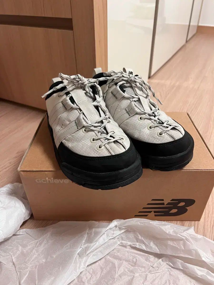 ニューバランス