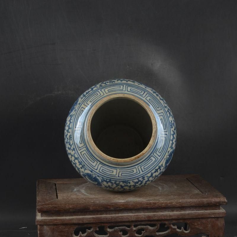 青花喜字纏枝蓮蓋缶  景徳鎮 陶磁器 装飾品 現代工芸品 美術品 置物 青花喜字纏枝蓮蓋缶 景徳鎮 陶磁器 装飾品 現代工芸品 美術品