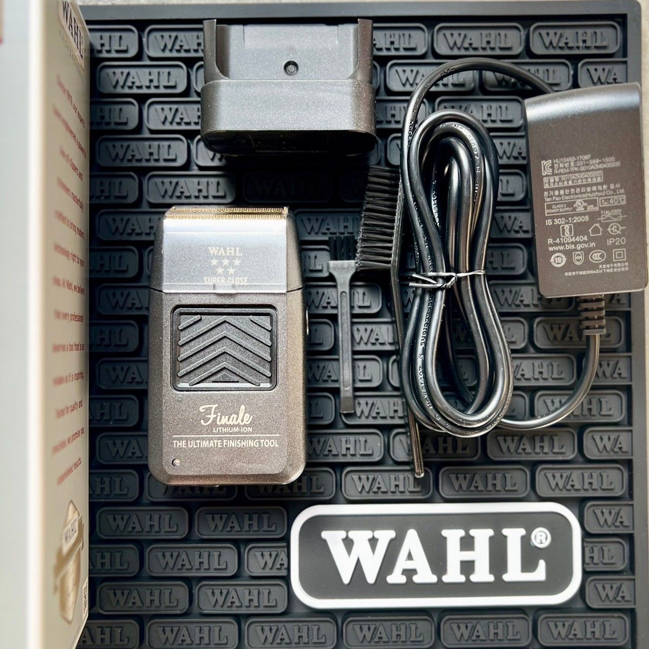 WAHL【日本正規品】フィナーレ 2nd シェーバー - メルカリ