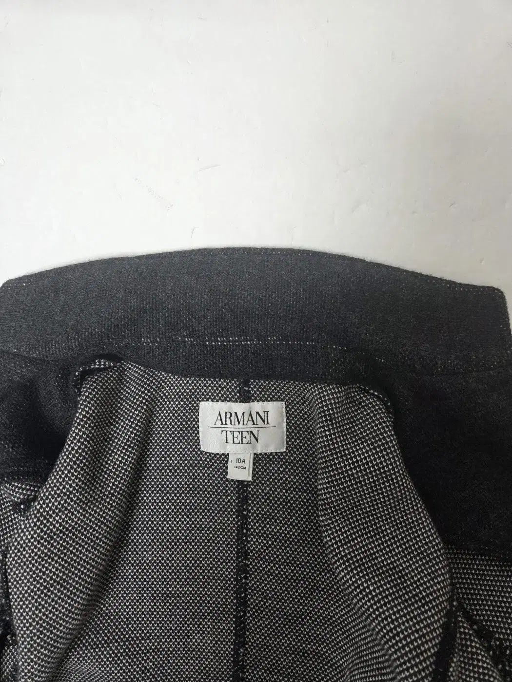 ARMANI アルマーニ