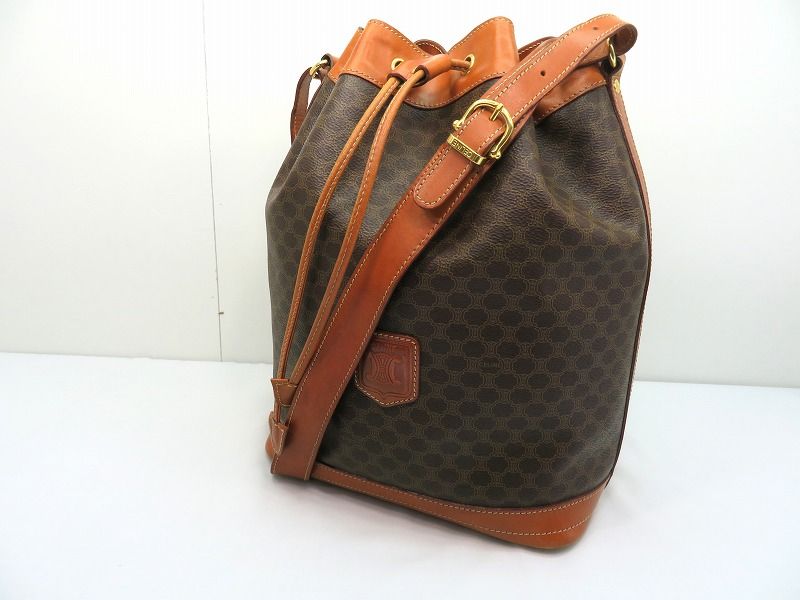 s23g-825k【中古】CELINE セリーヌ マカダム柄 巾着 ショルダーバッグ