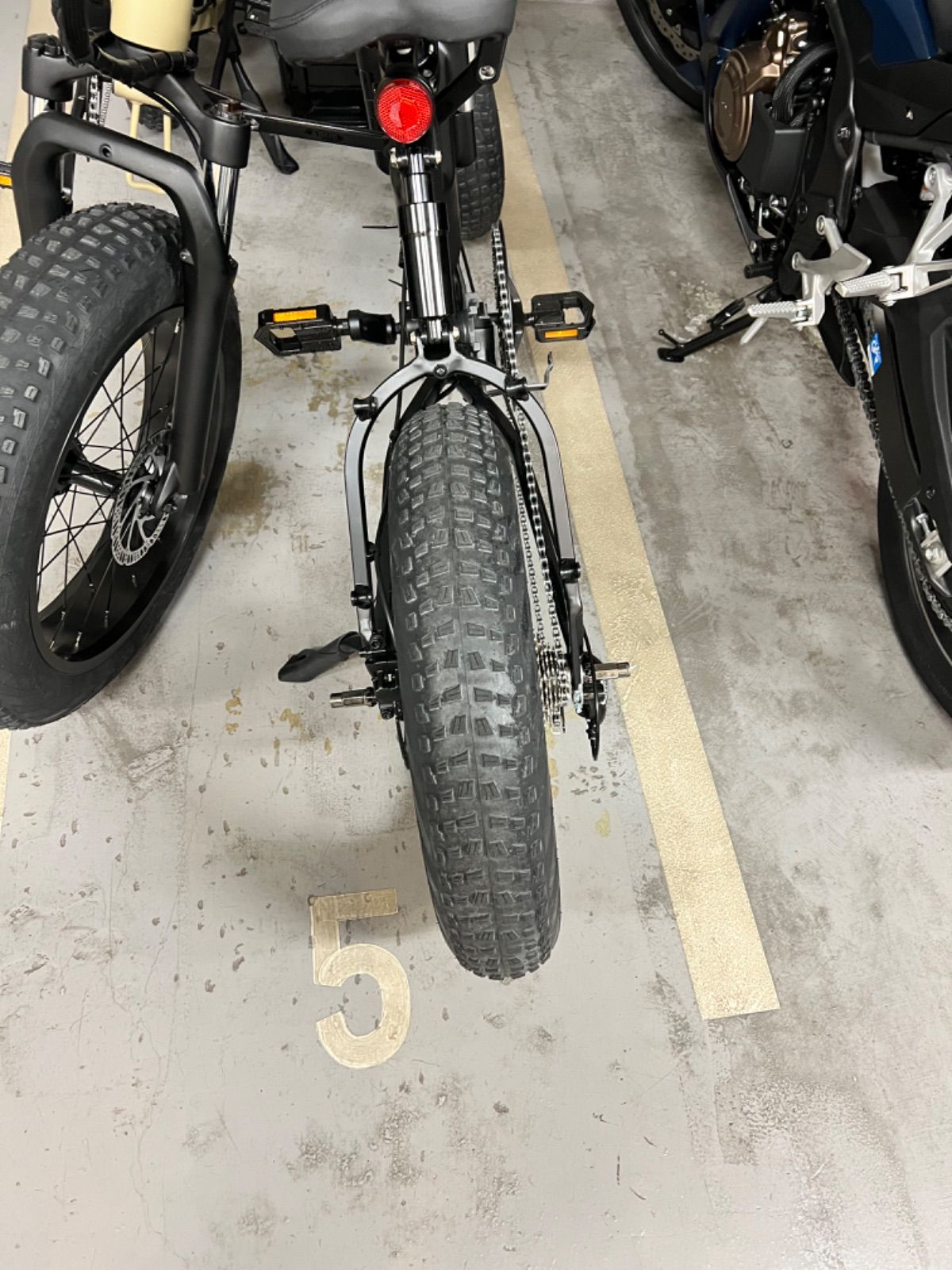 【新品】Mate X用　ハブステップ　ブラッククローム 新品】Mate X用 ハブステップ ブラッククローム - メルカリ