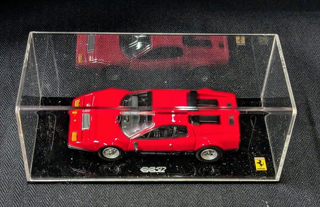 京商 1/43 FERRARI 512BB (RED) 05011R s-l400.jpg