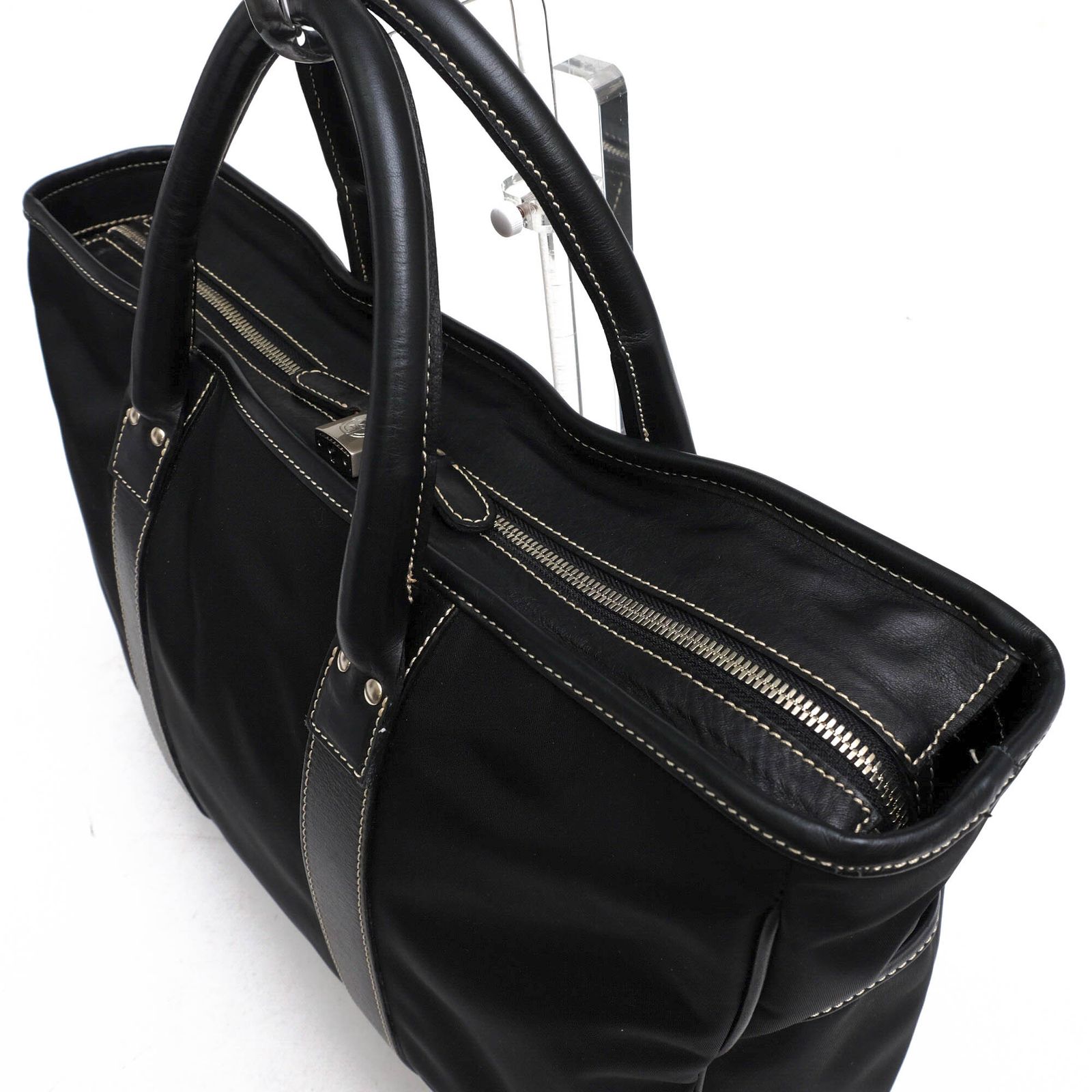 Giorgio Armani ブラックレザービジネスバッグ Armani - アルマーニ／GIORGIO ARMANI バッグ ブリーフケース
