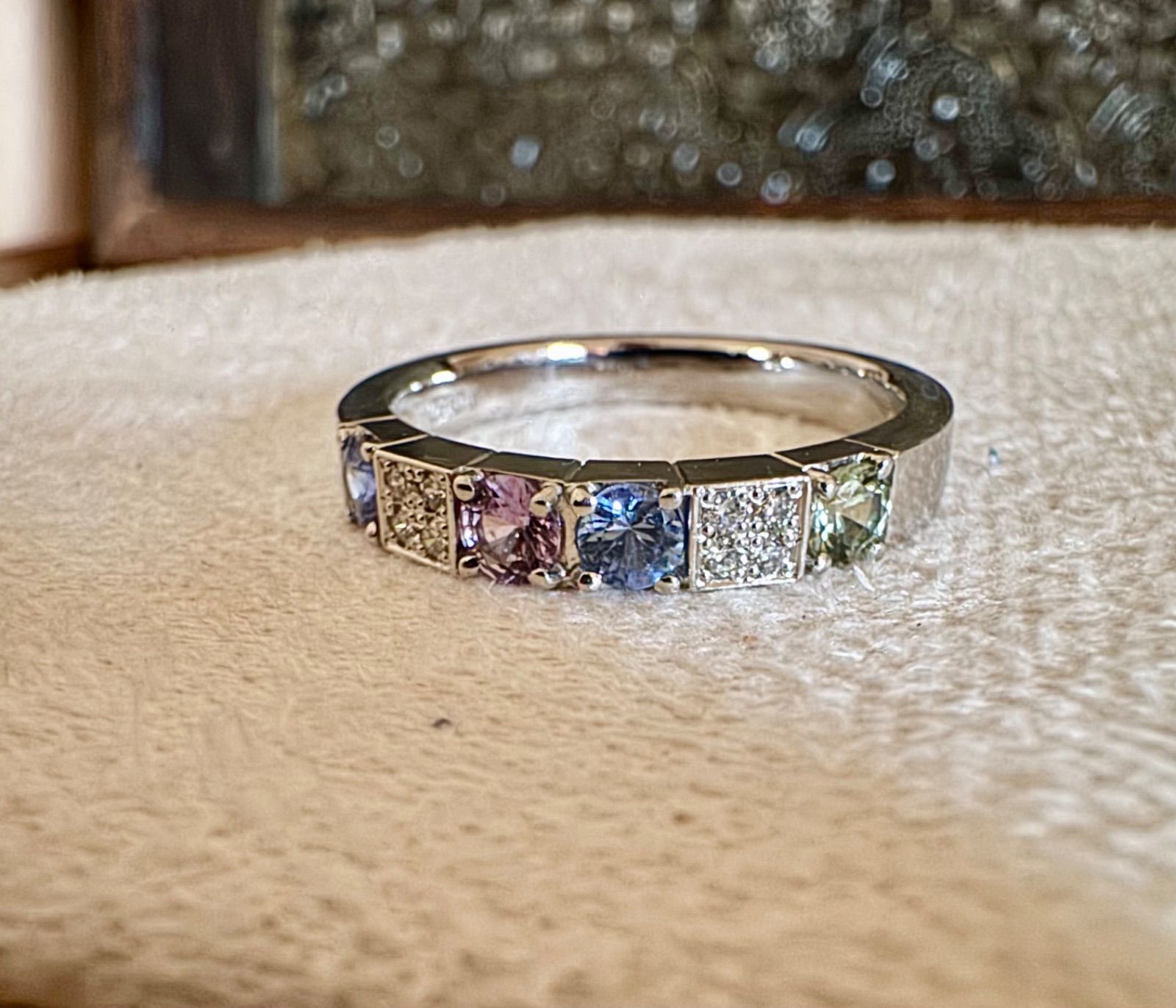 ヴァンドーム青山◆Pt950*13号*マルチカラーストーンプラチナリング マルチカラーリングPt950 13号 ヴァンドーム青山◇Pt950*13号*マルチ