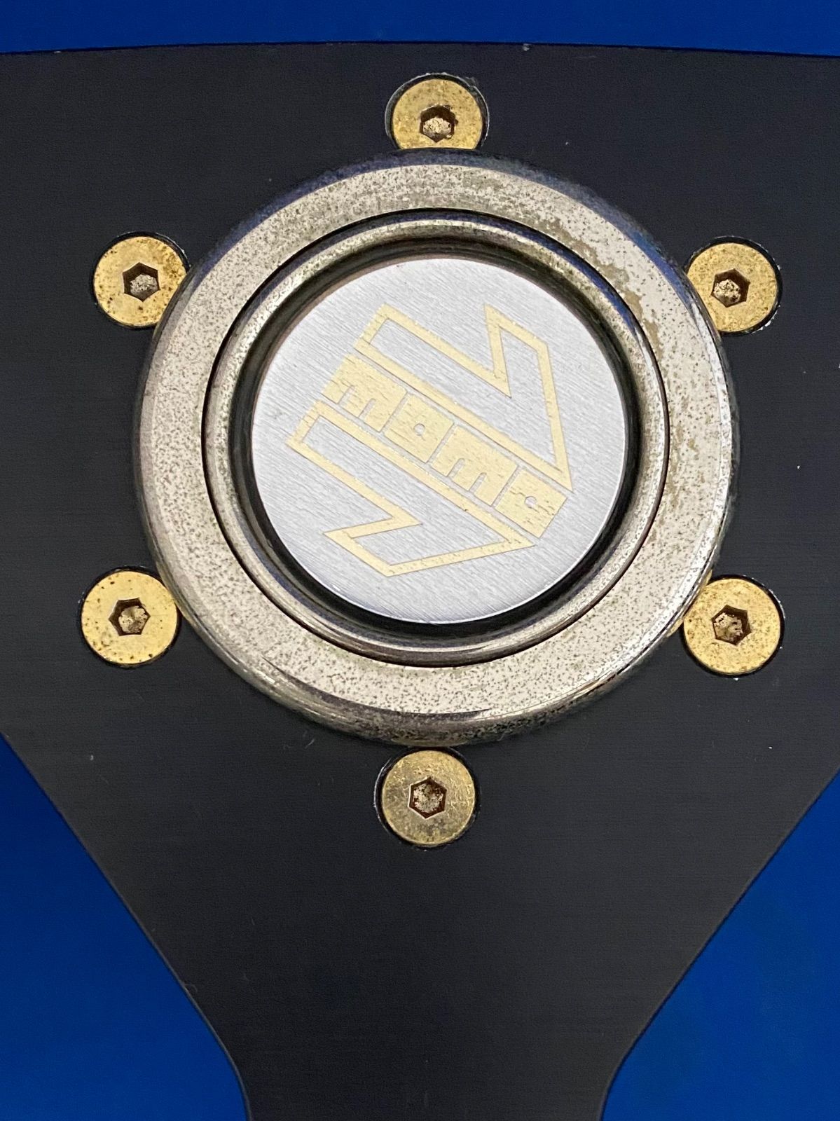 MOMO モモ ステアリング TYP V35 KBA70068 9-90