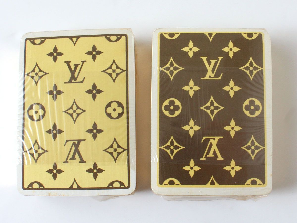 LOUIS VUITTON