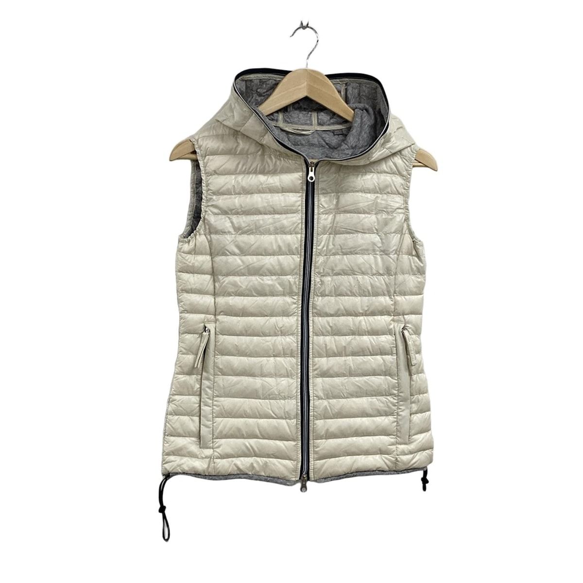 新品タグ付き✨雑誌掲載品 DUVETICA ダウンベスト FILIRA 42 新品タグ付き✨雑誌掲載品 DUVETICA ダウンベスト FILIRA 42