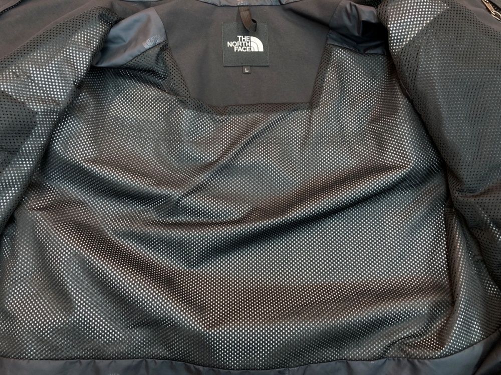 ジャケット ロゴ